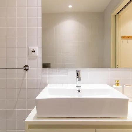 Cozy In Cedofeita With Ac By Lovelystay Apartment Porto